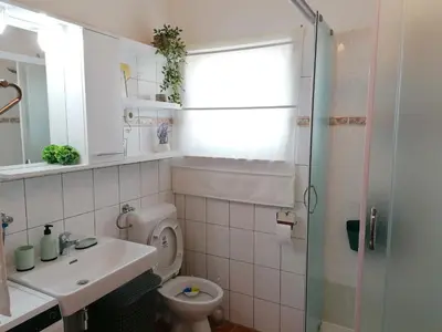 Kupaonica u objektu Apartment near the sea-self check-in