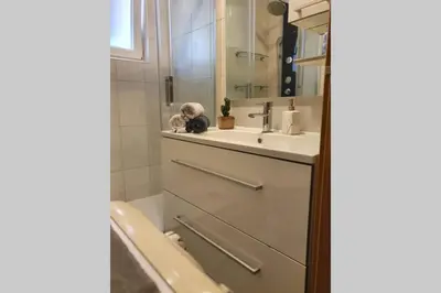Kupaonica u objektu Apartmani Kvaternik - Stan Bol