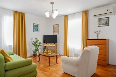 TV i/ili zabavni centar u objektu Golden Cape Apartments