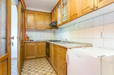 Kuhinja ili čajna kuhinja u objektu Apartments by the sea Brela - Makarska - 18356