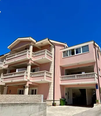 Zgrada u kojoj se nalazi apartman