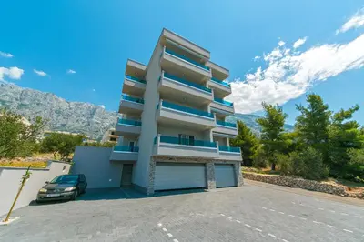 Pogled na planine ili pogled na planine iz apartmana