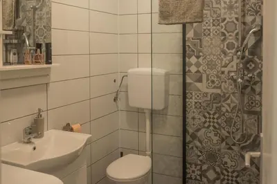 Kupaonica u objektu Apartmani Stones Sutivan I