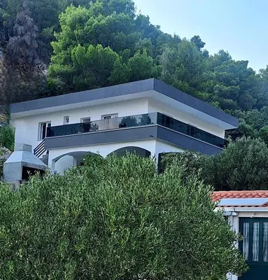 Zgrada u kojoj se nalazi apartman