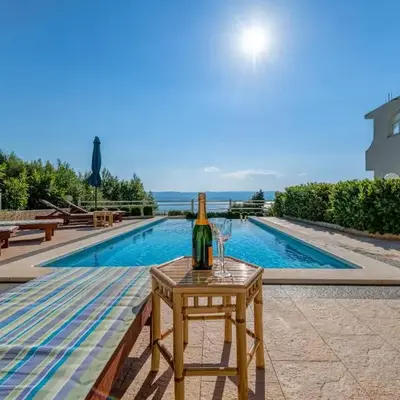 Luxury Apartments Tafra