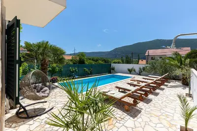 Bazen u objektu Villa Josip near Omiš , private pool ili u blizini