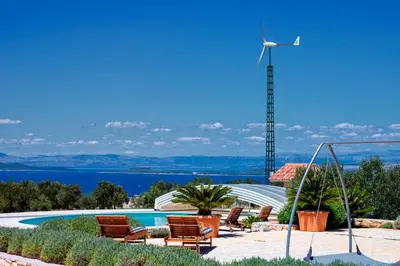 Bazen u objektu Villa de Pinus ili u blizini