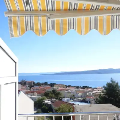 Sea view Apartment Studio for 2-3 people - close to commodities