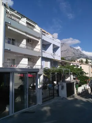 Pogled na planine ili pogled na planine iz apartmana