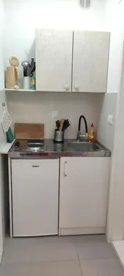 Kuhinja ili čajna kuhinja u objektu DORA