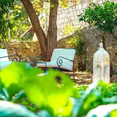 Charming two-bed apartment ORANGE GARDEN