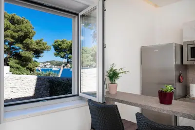 Kuhinja ili čajna kuhinja u objektu Beach Residences Caroline