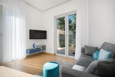 TV i/ili zabavni centar u objektu Beach Residences Caroline
