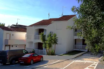 Zgrada u kojoj se nalazi apartman