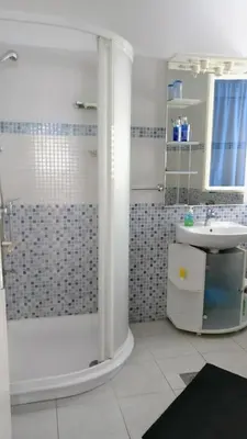 Kupaonica u objektu Guesthouse Lidija