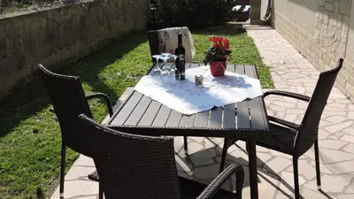 Vrt u objektu Apartments Kalebić