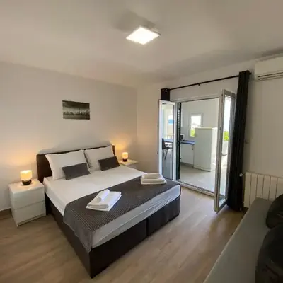 Maritom Apartments