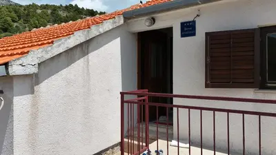 Zgrada u kojoj se nalazi apartman