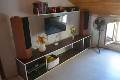 TV i/ili zabavni centar u objektu Apartman Bernardica