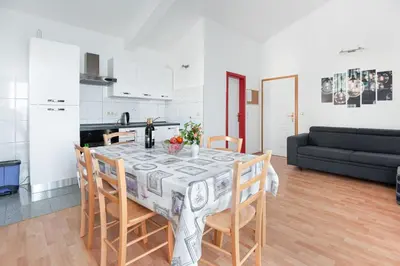 Kuhinja ili čajna kuhinja u objektu Apartments Tomic