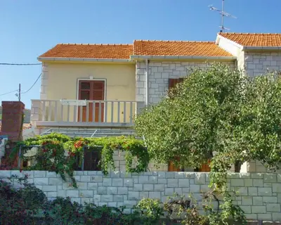 Zgrada u kojoj se nalazi apartman