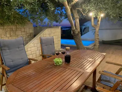 Popločani dio dvorišta ili vanjski dio objekta Luxury apt w shared pool 3 balconies and terrace
