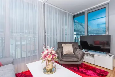 TV i/ili zabavni centar u objektu Apartmani Silvija