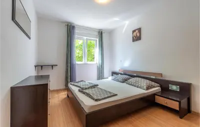 Krevet ili kreveti u jedinici u objektu 3 Bedroom Nice Apartment In Duce