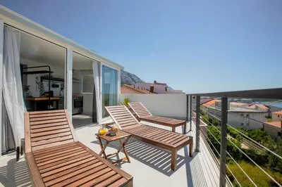 Pogled na planine ili pogled na planine iz apartmana
