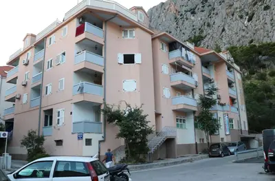 Zgrada u kojoj se nalazi apartman