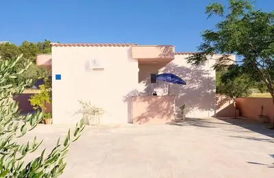 Zgrada u kojoj se nalazi apartman