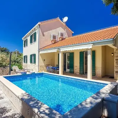 Villa SAN with heated pool