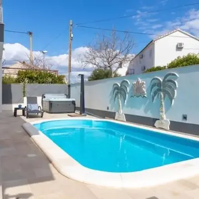 Apartment in Supetar with sea view