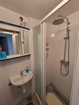 Kupaonica u objektu Shabby chic beach cottage Hvar