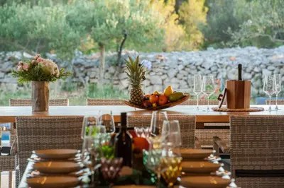 Pića u objektu Luxury Villa Nature with heated private pool, sauna & fire pit, a short walk to the beach