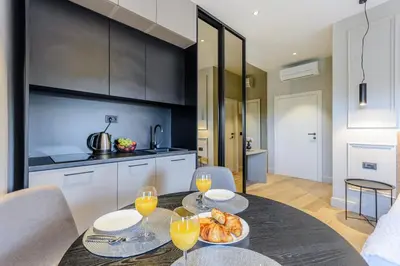 Kuhinja ili čajna kuhinja u objektu Dora rooms and studios