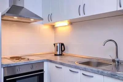 Tlocrt objekta Apartment Sleeps 4 with Patio & Grill