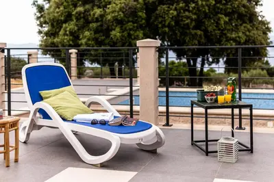 Bazen u objektu Holiday home Horizont ili u blizini