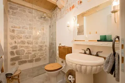 Kupaonica u objektu Town House Rosario