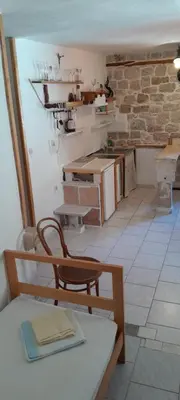 Kuhinja ili čajna kuhinja u objektu Slavko