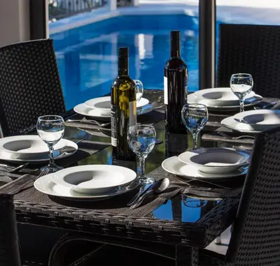 Bazen u objektu VILLA DIAMOND- beautiful seaview, bar, pool & gym ili u blizini
