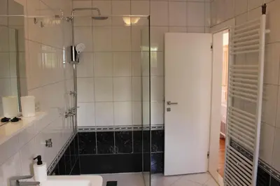Kupaonica u objektu Apartments Riljic
