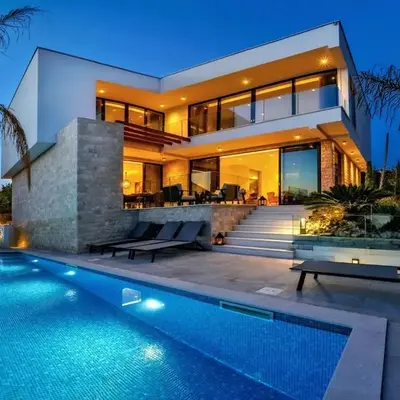 Luxury Villa Raquel Šolta with pool & gym steps from the sea