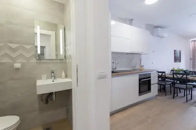 Kuhinja ili čajna kuhinja u objektu Apartment Laura Omiš