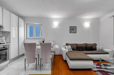 Kuhinja ili čajna kuhinja u objektu Apartment Ivo Makarska