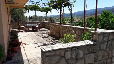 Pogled na planine ili pogled na planine iz apartmana