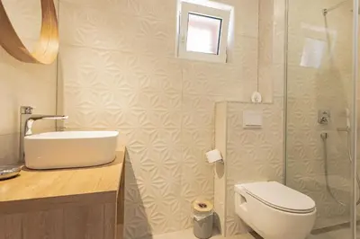Kupaonica u objektu Apartmani Benzon