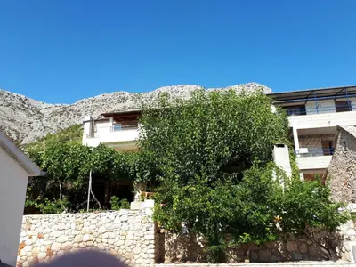 Zgrada u kojoj se nalazi apartman