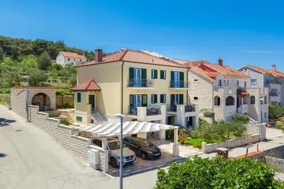 Zgrada u kojoj se nalazi apartman