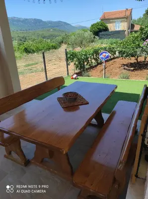 Pogled na planine ili pogled na planine iz apartmana